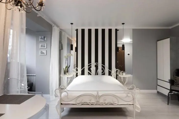 Charming Studio In Pechersk Киев